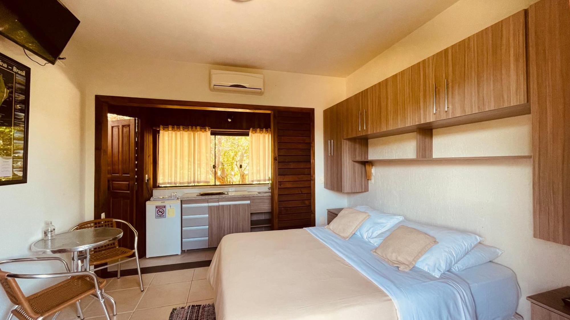 Pousada Ilha Dos Anjos Hotel ฟลอเรียนอโปลิส ภายนอก รูปภาพ