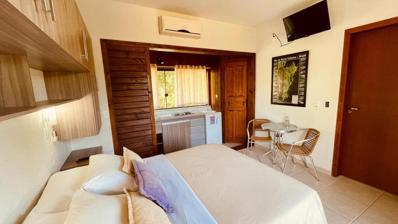 Pousada Ilha Dos Anjos Hotel ฟลอเรียนอโปลิส ภายนอก รูปภาพ